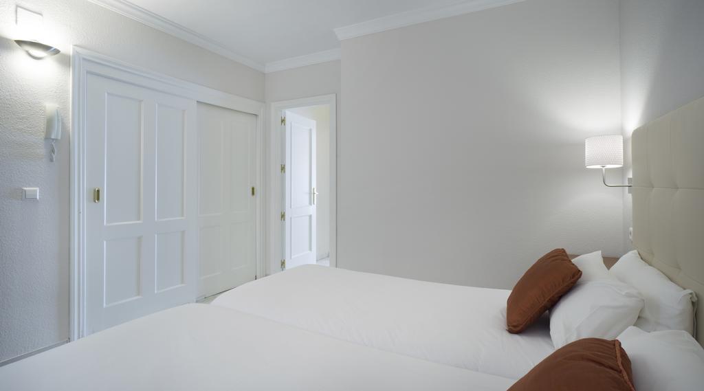 Club Jardines Del Puerto Apartment มาร์เบยา ภายนอก รูปภาพ
