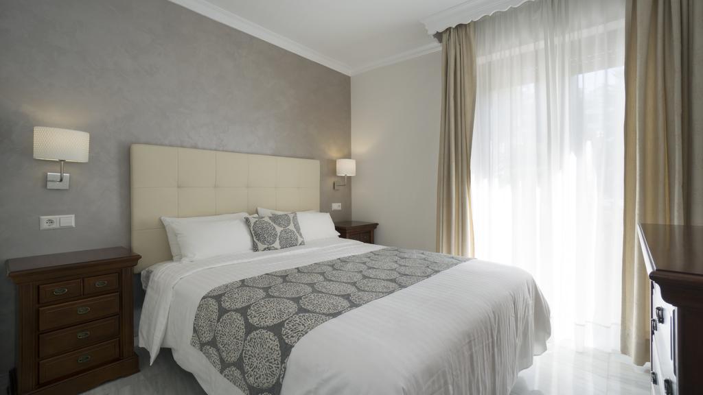 Club Jardines Del Puerto Apartment มาร์เบยา ภายนอก รูปภาพ